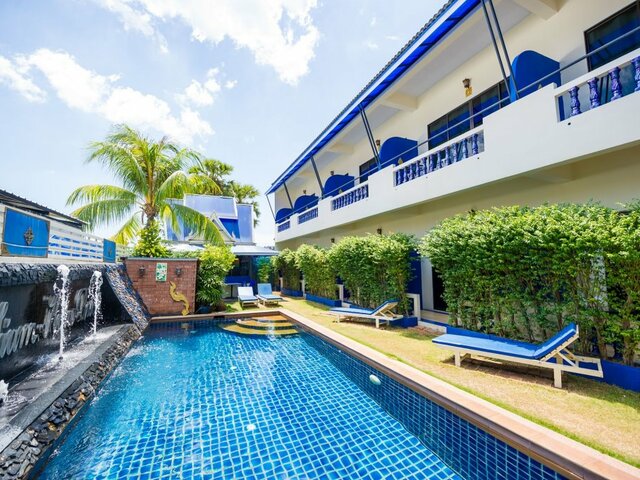 JR Siam Kata Resort