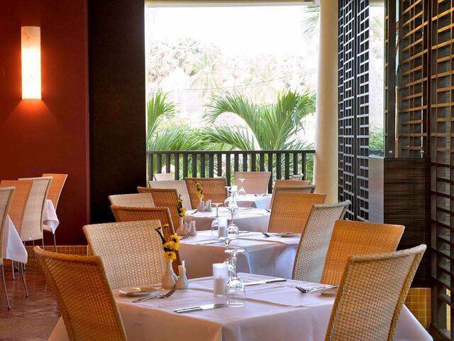 фото отеля All Seasons Naiharn Phuket (ex. Sabana Resort) изображение №5