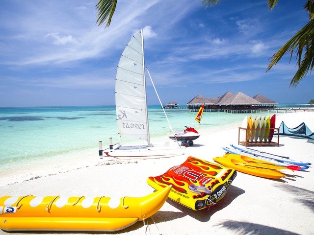 фото отеля Medhufushi Island Resort изображение №29