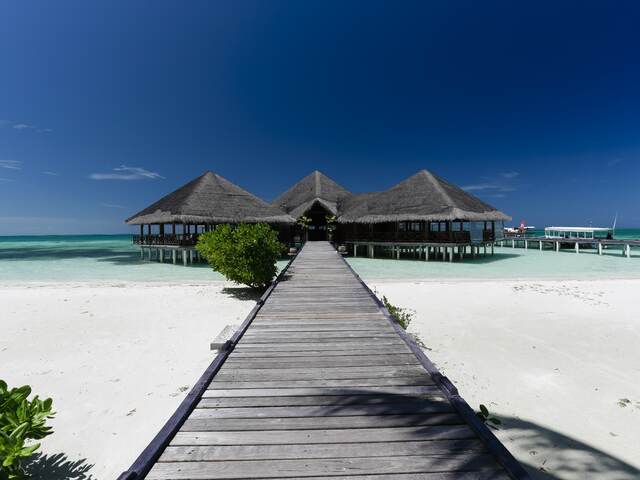 фото отеля Medhufushi Island Resort изображение №25