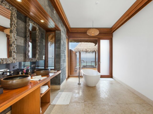 фотографии отеля Furaveri Island Resort & Spa изображение №39