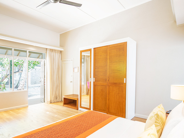 фотографии отеля Ellaidhoo Maldives By Cinnamon (ex. Chaaya Reef Ellaidhoo) изображение №7