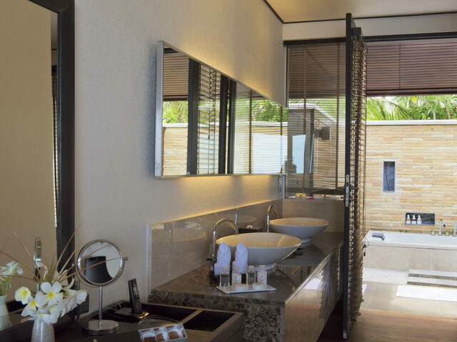 фотографии Lily Beach Resort & Spa изображение №56