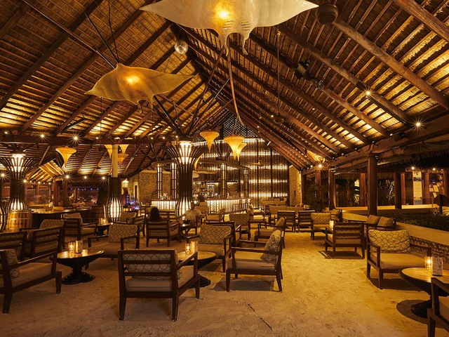 фото отеля Kuredu Island Resort изображение №21