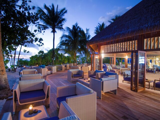 фото отеля V Villas Maldives at Mirihi (ex. Mirihi Island Resort) изображение №25