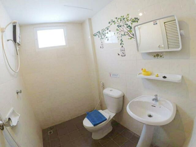 фото Sleep At Phuket (ех. Crystal Guest House) изображение №14