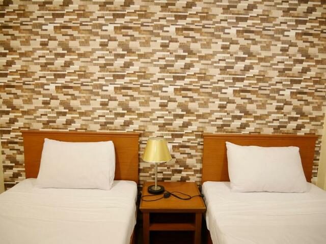 фото Sleep At Phuket (ех. Crystal Guest House) изображение №22