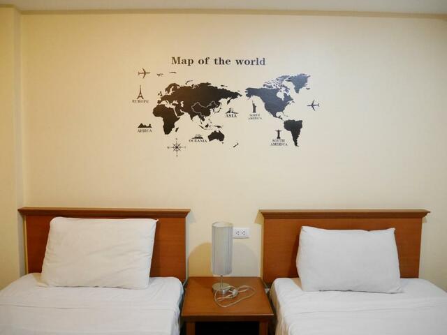 фото Sleep At Phuket (ех. Crystal Guest House) изображение №6