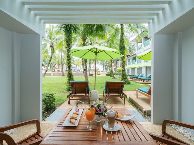 фотографии отеля The Briza Beach Resort (ex. The Briza Khao Lak) изображение №27