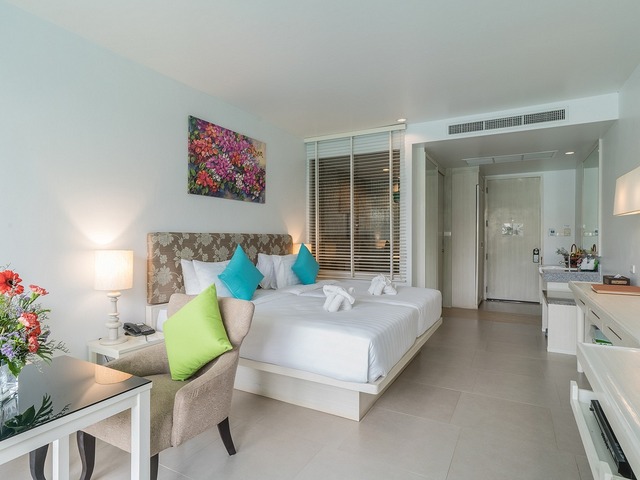 фото отеля The Briza Beach Resort (ex. The Briza Khao Lak) изображение №25