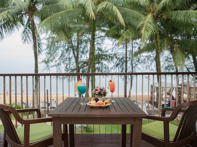 фотографии The Briza Beach Resort (ex. The Briza Khao Lak) изображение №16