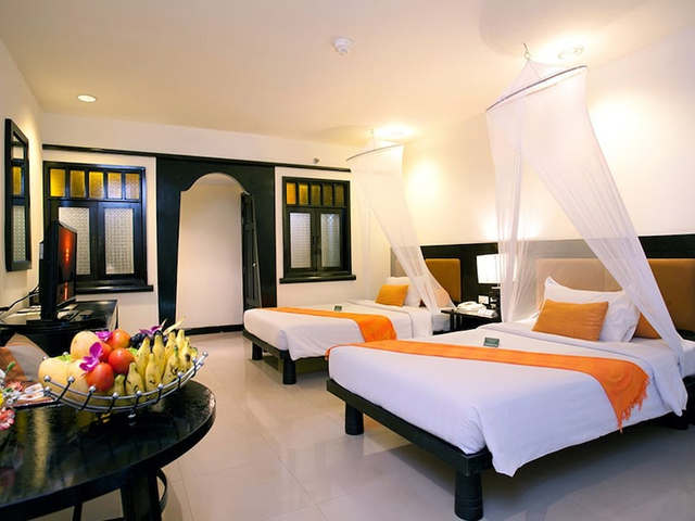 фото отеля Woraburi Phuket Resort & Spa изображение №25