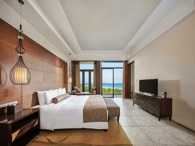 фото Wanda Realm Resort Sanya Haitang Bay (ex. DoubleTree Resort by Hilton Sanya Haitang Bay) изображение №42