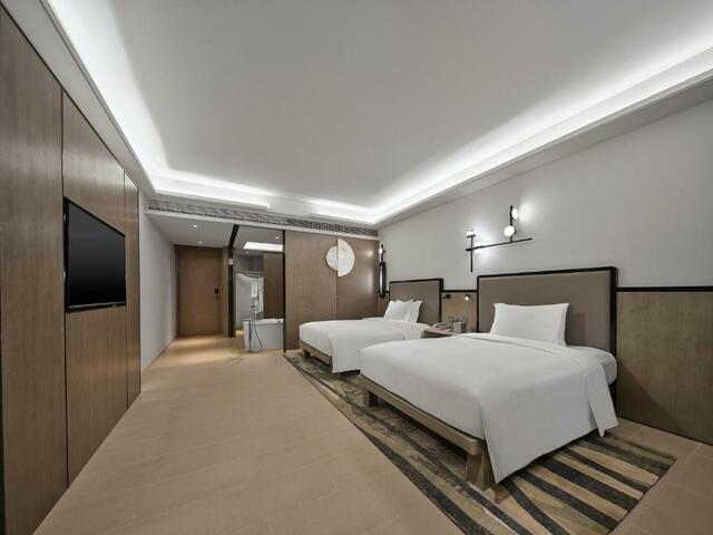 фото отеля Wanda Realm Resort Sanya Haitang Bay (ex. DoubleTree Resort by Hilton Sanya Haitang Bay) изображение №29