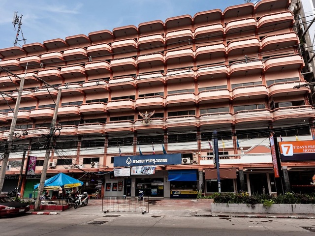 http://7%20Days%20Premium%20(ex.%20C%20K%20Pattaya)