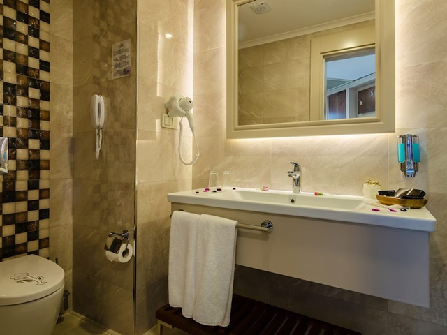 фото The Lumos Deluxe Resort изображение №54