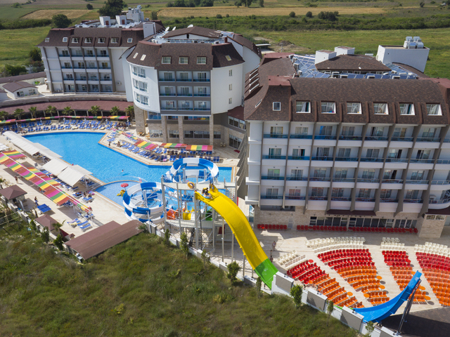 фото Ramada Resort Side (ex. The Colours West) изображение №42