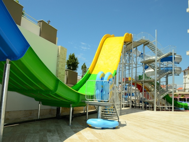 фото отеля Ramada Resort Side (ex. The Colours West) изображение №29