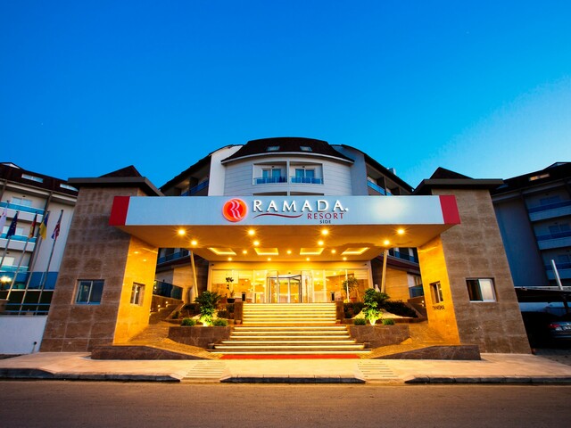 фото Ramada Resort Side (ex. The Colours West) изображение №18
