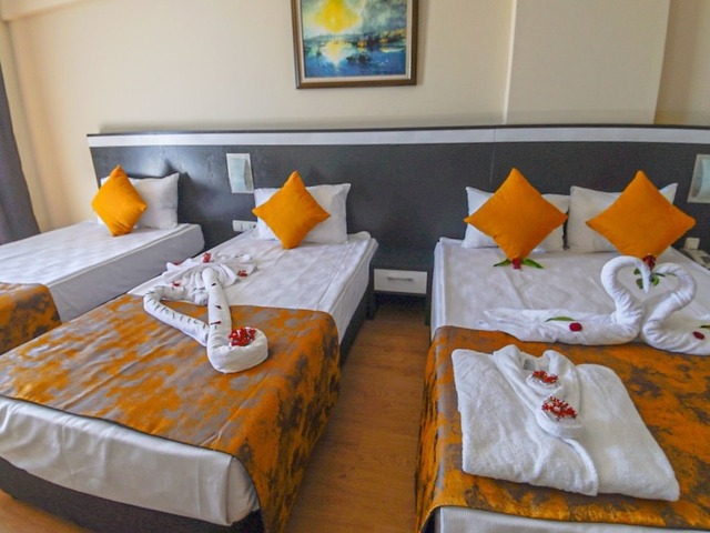 фото Luna Vista (ex. Clover Magic Seagate; Throne Seagate Belek; Dyadom Resort Belek; Vera Seagate Resort) изображение №34