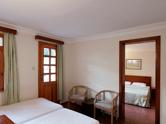 фото Perdikia Beach изображение №18