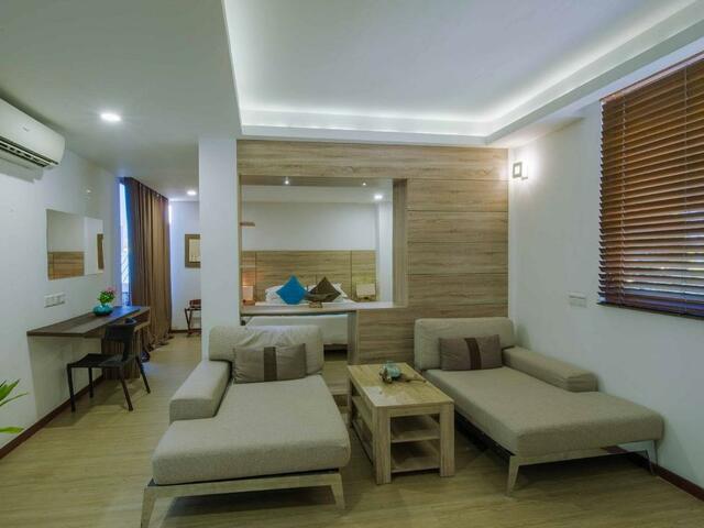фото отеля Kue Hotels (ex. Aquzz inn Maafushi; Beachwood Maafushi) изображение №5