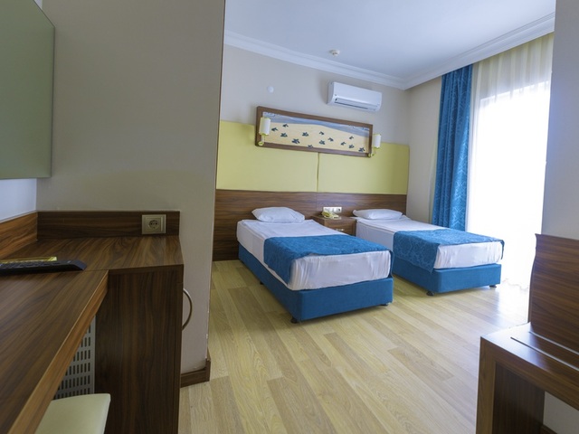 фото Caretta Beach (ex. Club Caretta Beach) изображение №26