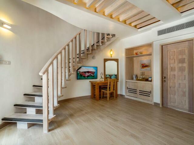 фото отеля Bandos Maldives (ex. Bandos Island Resort & Spa) изображение №17