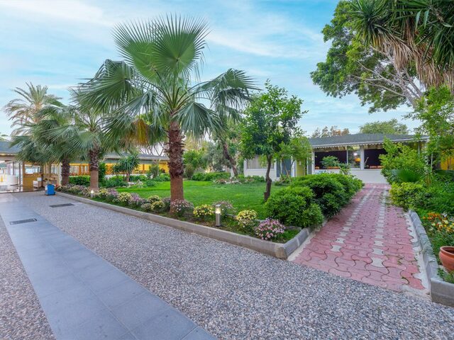 фото отеля Sandy Beach изображение №13