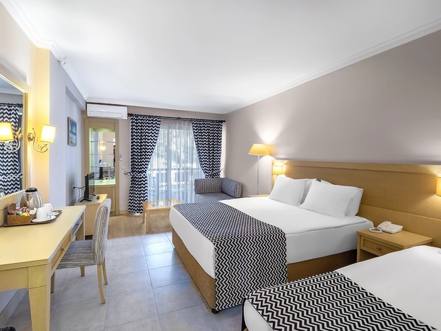 фотографии Utopia World изображение №40