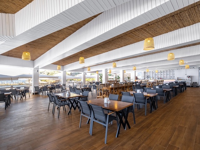 фотографии отеля Utopia World изображение №27