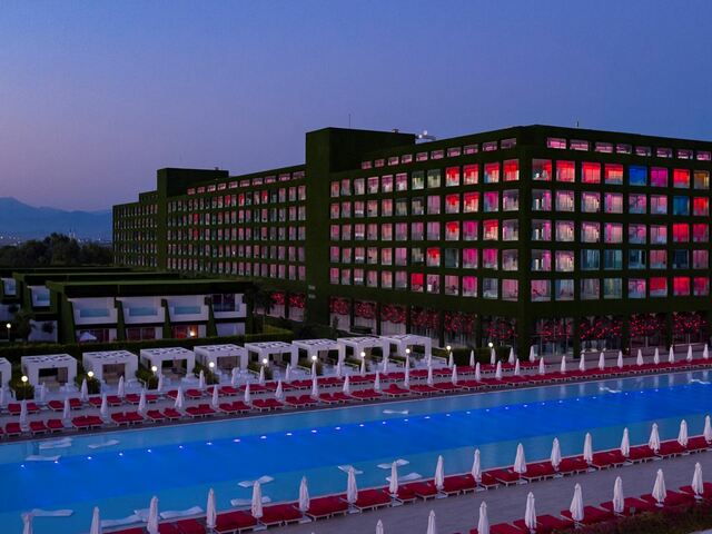 фотографии Adam & Eve изображение №36