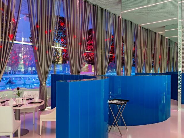 фотографии Adam & Eve изображение №24