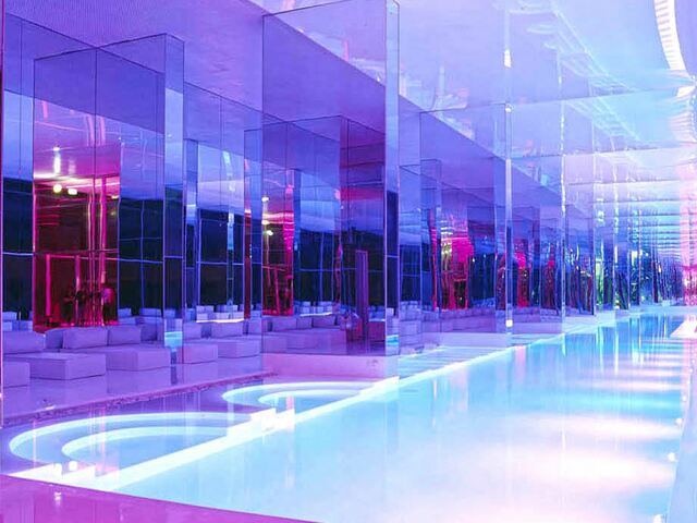 фотографии Adam & Eve изображение №28