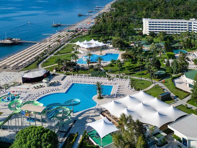 Mirage Park Resort