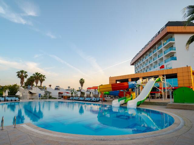 фото отеля Throne Beach Resort & Spa (ex. Throne Nilbahir Resort & Spa) изображение №49