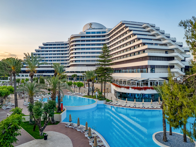 фото отеля Rixos Downtown Antalya – The Land Of Legends Free Access изображение №1