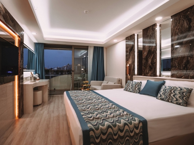 фото отеля Victory Be Mine изображение №29