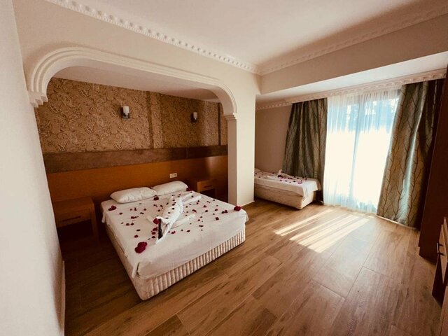 фото Britannia Hotel & Villas изображение №34