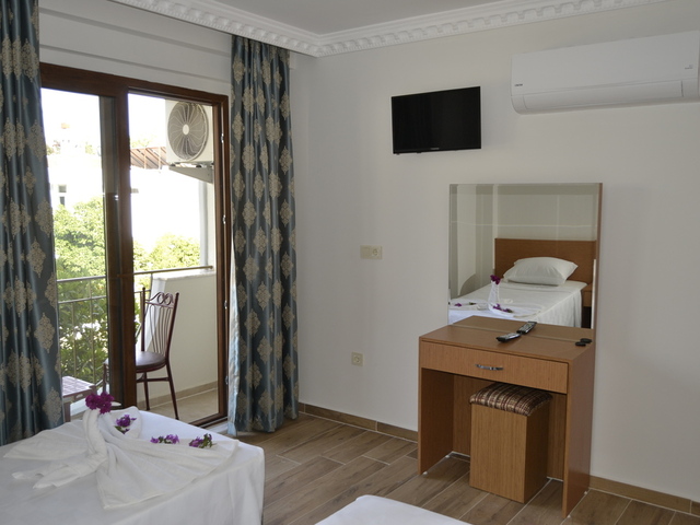 фото Britannia Hotel & Villas изображение №6