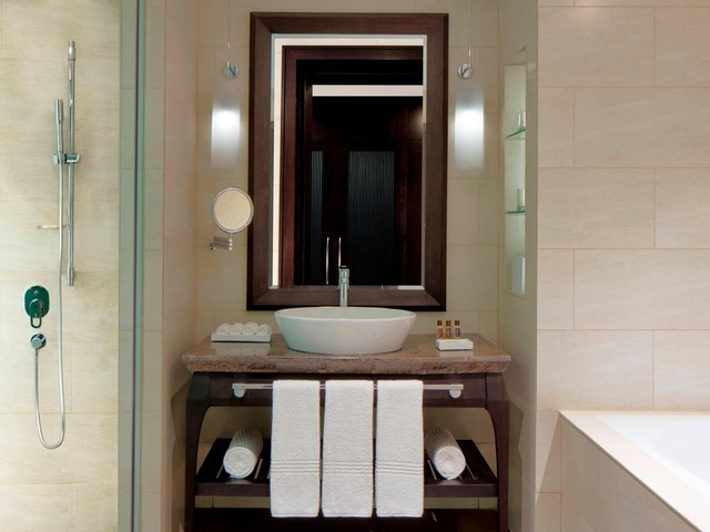 фотографии Sheraton Sharjah Beach Resort & Spa изображение №20