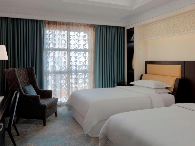 фотографии отеля Sheraton Sharjah Beach Resort & Spa изображение №19