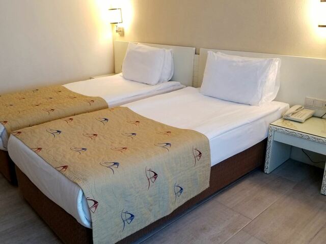 фото Crystal Admiral (ex. Ardisia Deluxe Resort) изображение №82