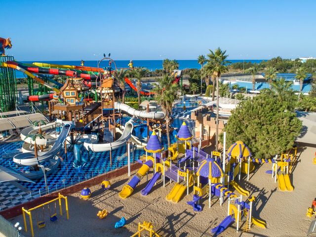 фото отеля Crystal Admiral (ex. Ardisia Deluxe Resort) изображение №69