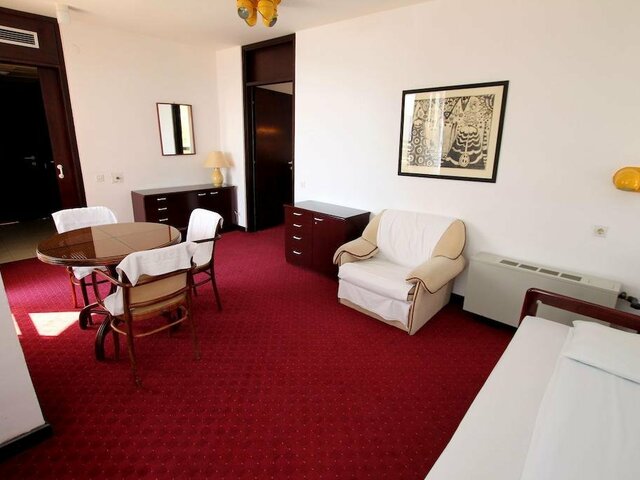 фотографии Institut Dr. Simo Milosevic изображение №24