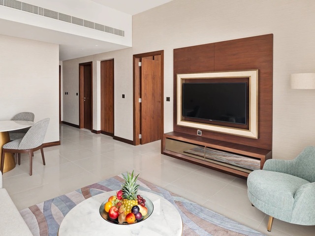 фото отеля Holiday Inn Dubai Al-Maktoum Airport, An IHG изображение №9