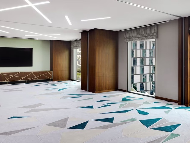фотографии Holiday Inn Dubai Al-Maktoum Airport, An IHG изображение №8