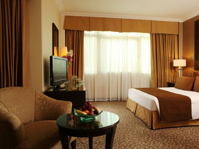фото отеля Swissotel Al Murooj (ex. Roda Al Murooj; Al Murooj Rotana) изображение №65