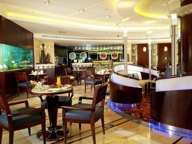 фото отеля Swissotel Al Murooj (ex. Roda Al Murooj; Al Murooj Rotana) изображение №45