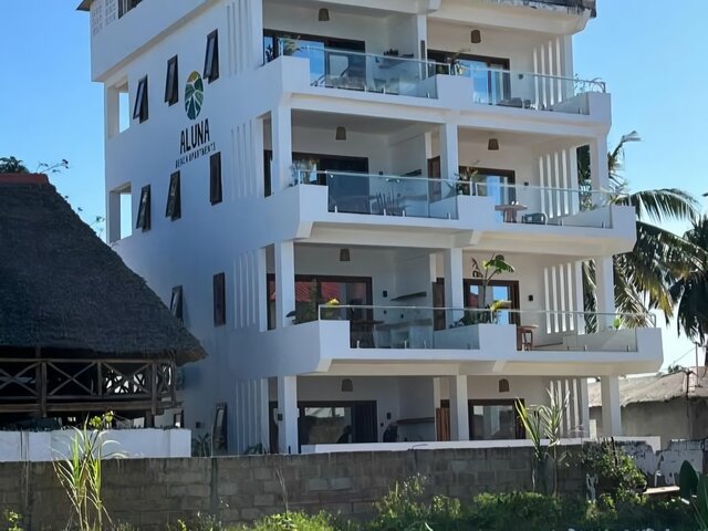 Aluna Beach Apartments